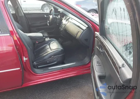 2008 Cadillac Dts 1Sb z USA, uszkodzony, nr VIN 1G6KD57Y48U170939